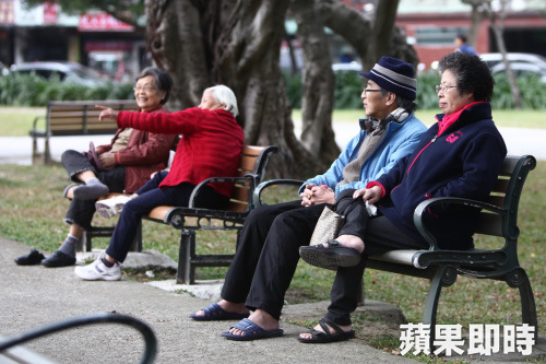 [養老] 老人用房子養自己　得經子女同意？