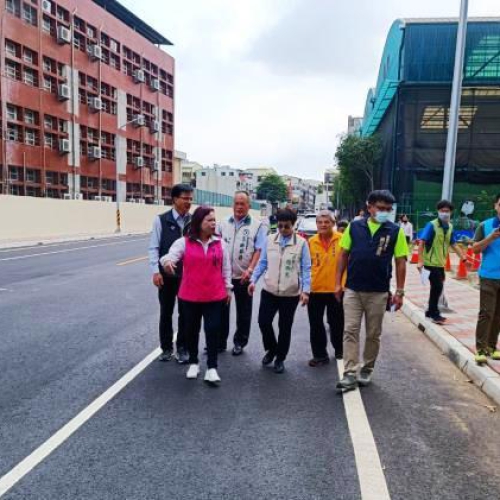 東區凱旋路後段交通瓶頸打通 南紡購物中心商圈交通將更順暢